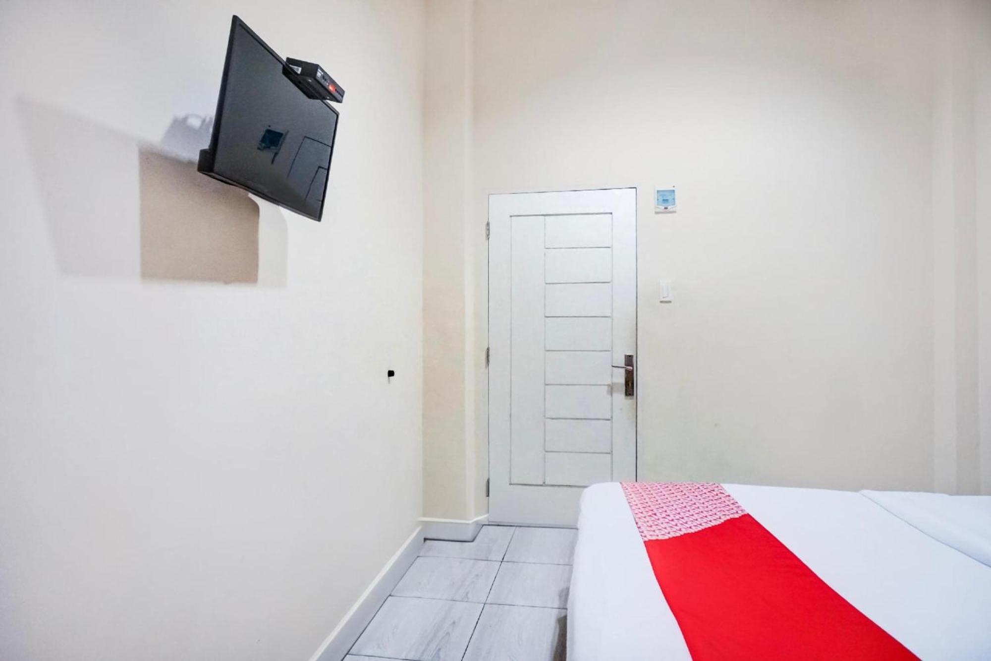Hotel O Medan City Near Lapangan Benteng Formerly Ralica Residence Eksteriør bilde