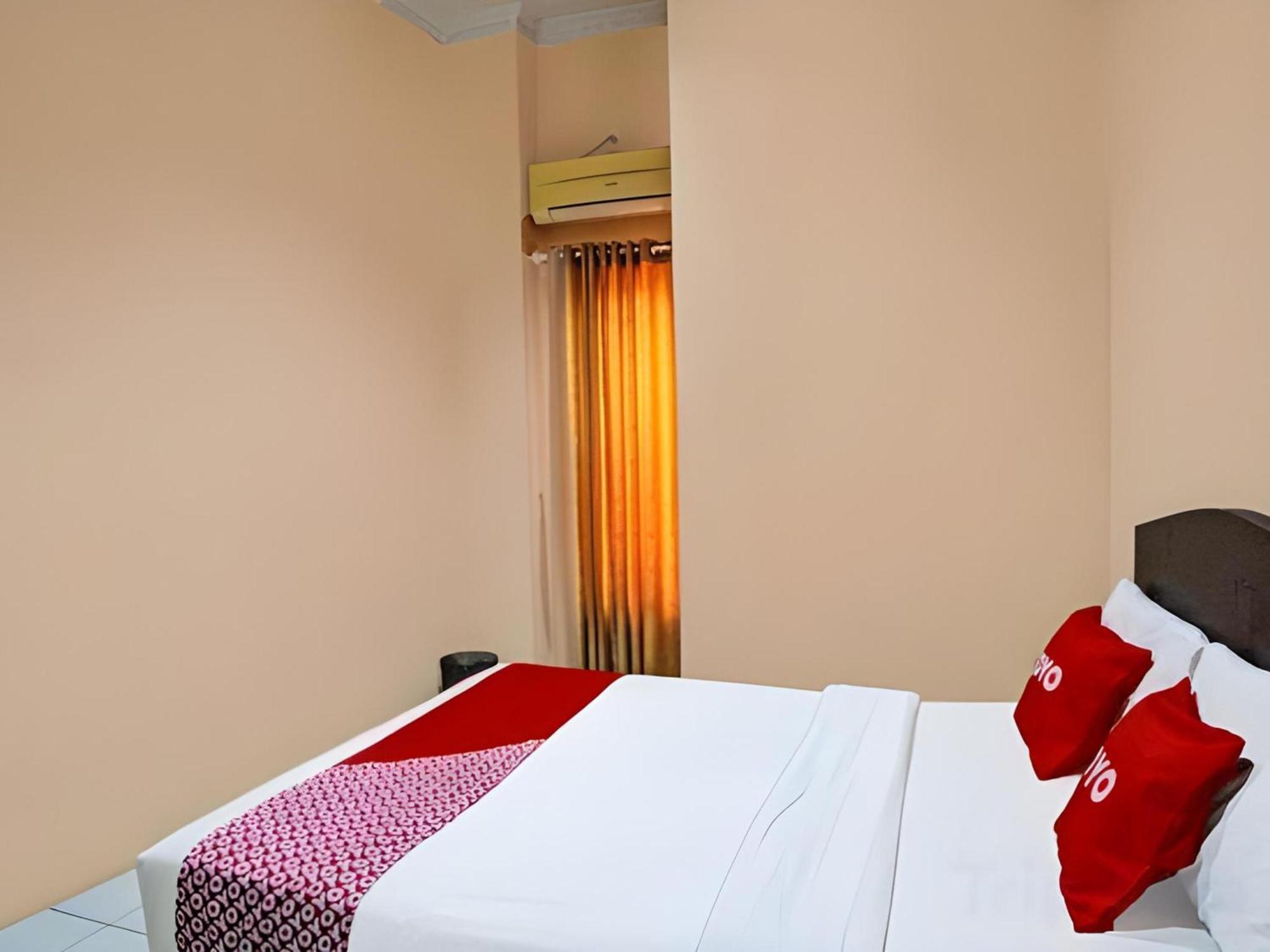 Hotel O Medan City Near Lapangan Benteng Formerly Ralica Residence Eksteriør bilde
